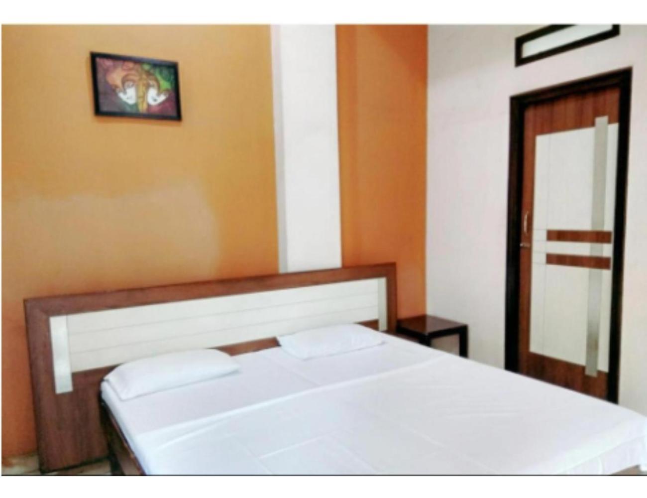 Hotel Basera Guest House, Sahāranpur Exterior foto